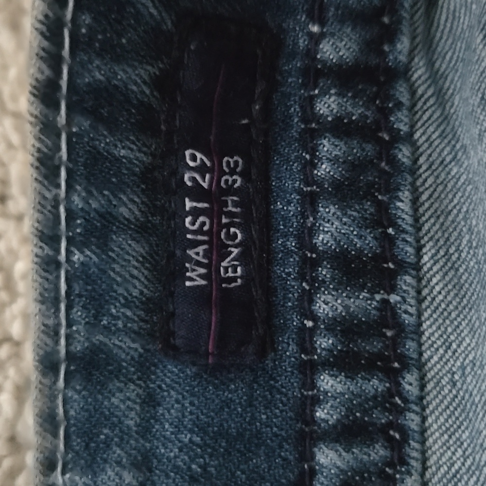 Jeans - Picture 8 of 9